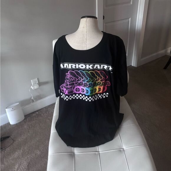 Mario Kart Men's Black Graphic Tee - Picture 3 of 4